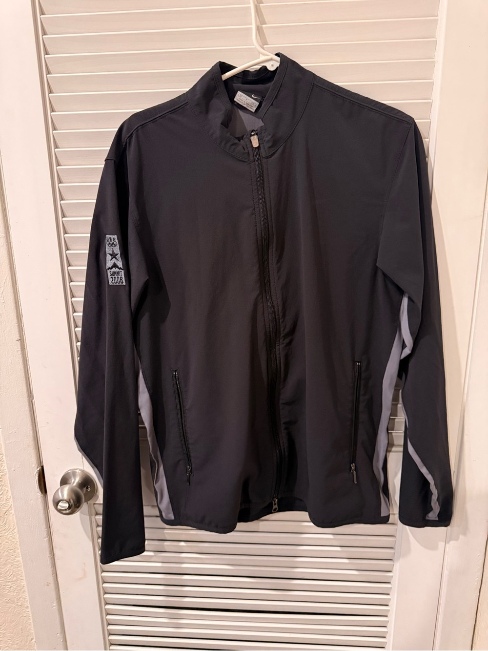 Nike Black Windbreaker Jacket with Gray Panels